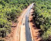 PREFEITURA DE CAMETÁ INICIA PAVIMENTAÇÃO DE 2 QUILÔMETROS NA ESTRADA DO COCO, NO TRECHO DO MATAQUIRI